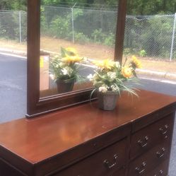 Quality Solid Wood Long Dresser, Big Drawers, Big Mirror. Drawers Sliding Smoothly Great Condition