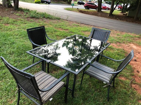 Patio furniture set for Sale in Raleigh, NC - OfferUp