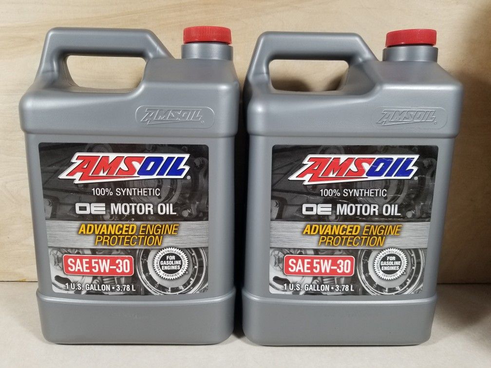 Amsoil 5w30 Synthetic Engine Oil