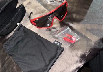 Oakley Sunglasses Red Frame Dark Lenses