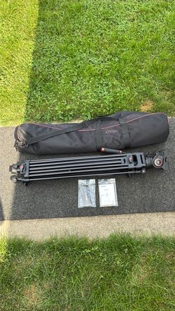 CAYER BV30L video camera, camera, professional tripod