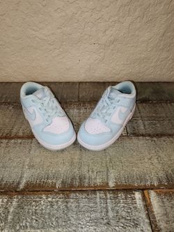 Nike Dunk Low Glacier Blue Size 8C excellent condition