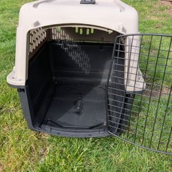 Dog Crate - Med/Large