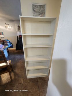 Book or decorative furniture