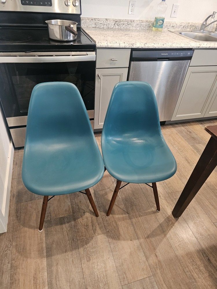 Chairs and table, Couch and love seat, Bed and Bedframe.