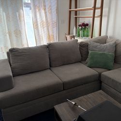 L-Shaped Couch   Grey 4 years old