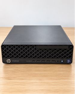 HP ELITEDESK SFF G1i - INTEL CORE ULTRA 5 235-16gb Ram 512gb SSD