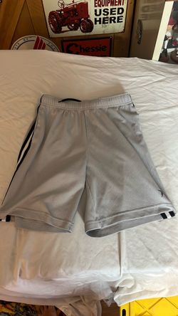 Gray Athletic Basketball Shorts boys size large 10-12