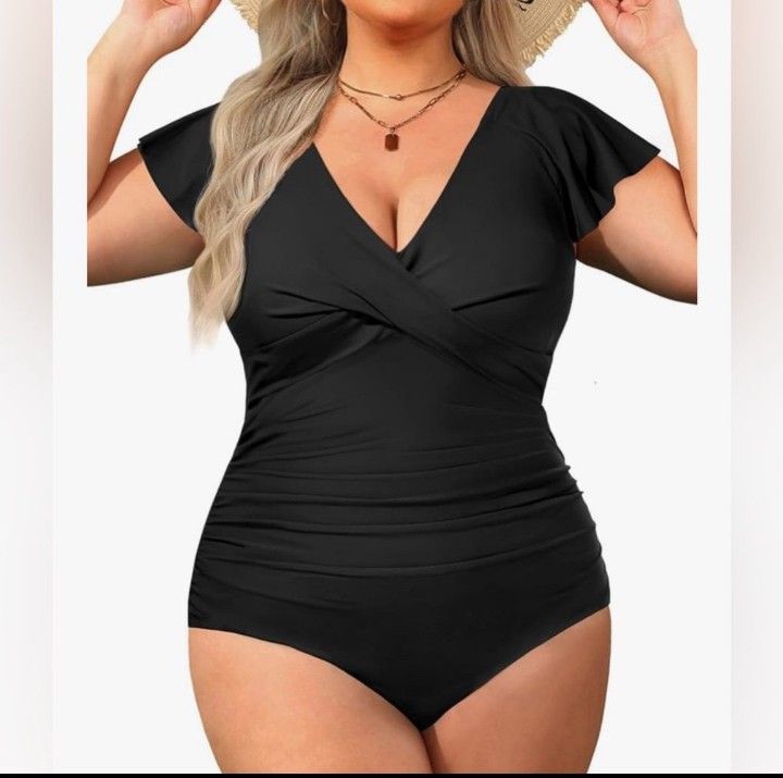 NWT 16W YONIQUE ONE-PIECE SWIMSUIT