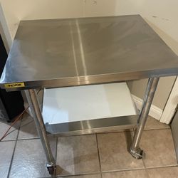 Commercial Prep Table