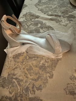 Silver Glitter Heels Sz 7
