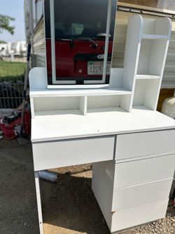 Young women’s vanity desk
