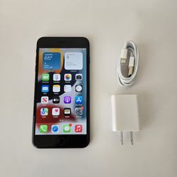 Apple iPhone 7 Plus - UNLOCKED - Like New