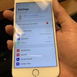 UNLOCKED IPHONE 6S/ GOOD CONDITION 