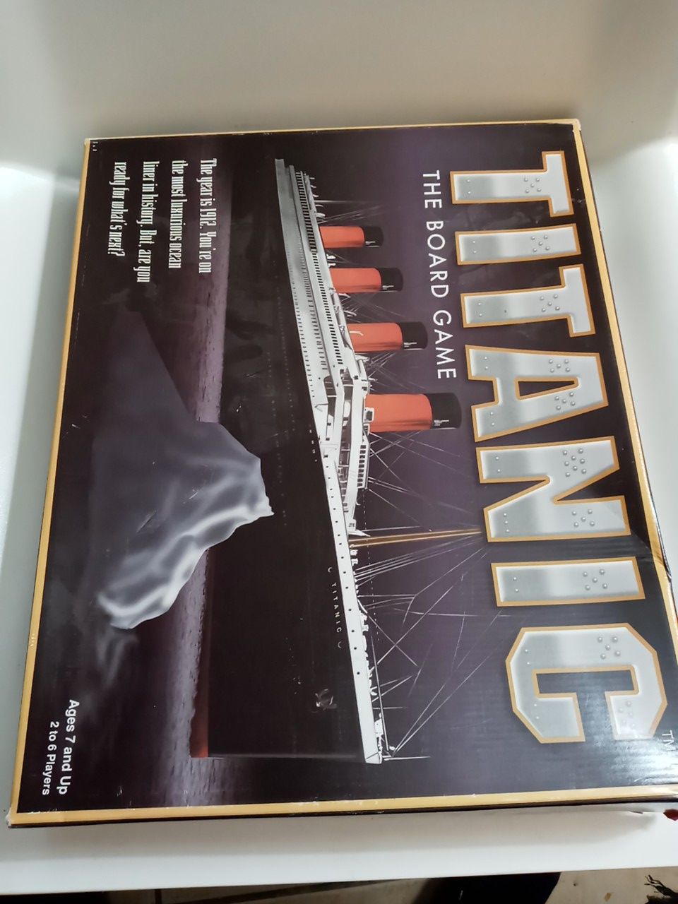 vintage 1998 Titanic the board game