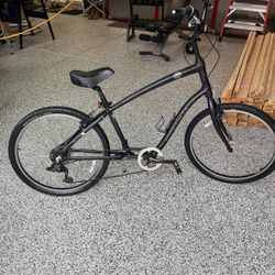 Trek hybrid, mountain bike, alpha aluminum