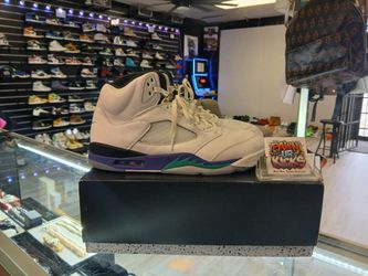 JORDAN 5 RETRO "GRAPE 2025" - #HQ7978 100 - SIZE 15 - ORIGINAL BOX