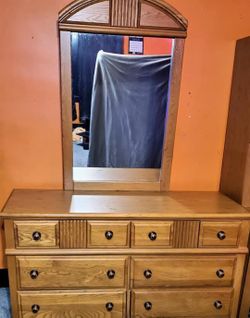 Complete Oak Bedroom Set