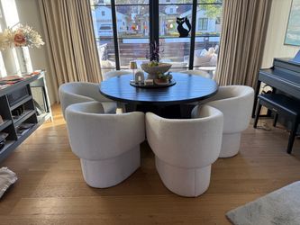 Black Round Wood Dining Table – Weathered Finish