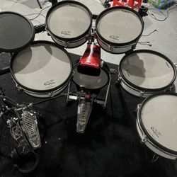 Roland V-Drum set + Alesis Amp + Headphones