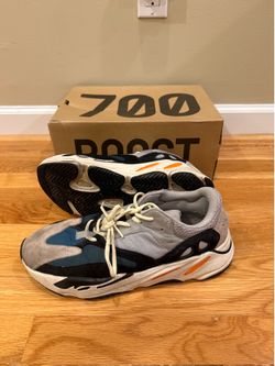Adidas Yeezy Boost 700 "Wave Runner size 12