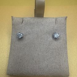 Moissanite 6 Prong Earrings – 4.0mm 0.6ct Total, S925 Silver, GRA Certified VVS1