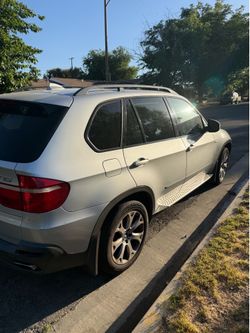 2008 BMW X5 48i SPORT UTILITY 4D