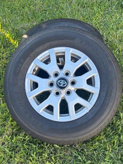4- Rines and Tires Toyota Tacoma  2026