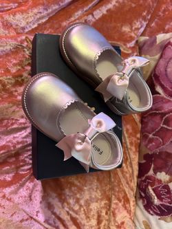 Girls Gold Dress Shoes, 7t