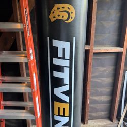 Fitven Punching Bag