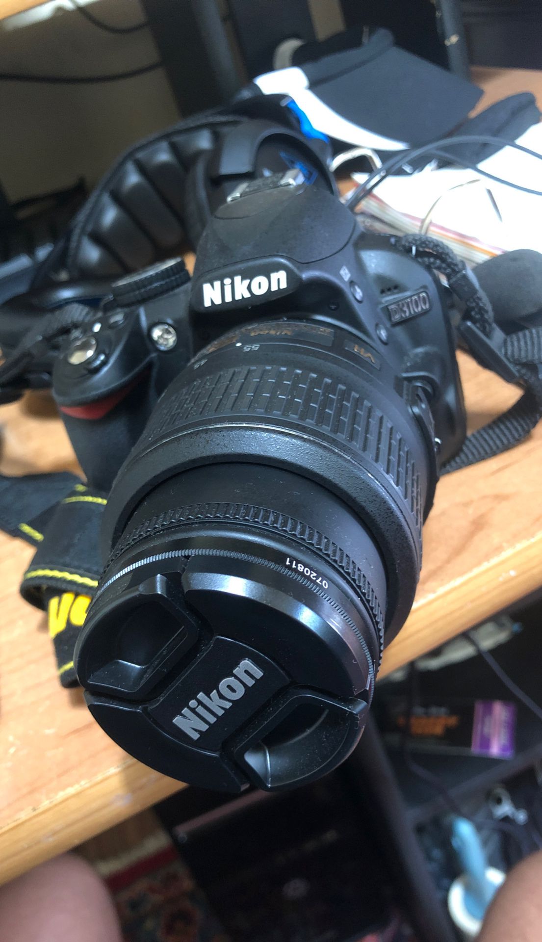 Nikon D3100 +AF-S NIKKOR 18-55mm 1:3-5.6G Lense