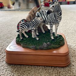 National Geographic Zebra Music Box 