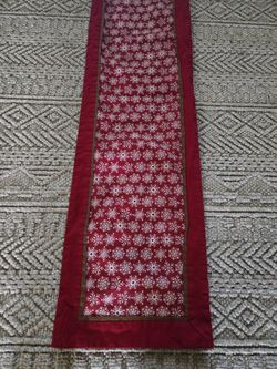 New reversible table runner only $8!