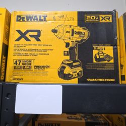 DEWALT XR 20V 2-Tool Combo Kit DCK2101QQ2 with 2 Li-Ion Batteries