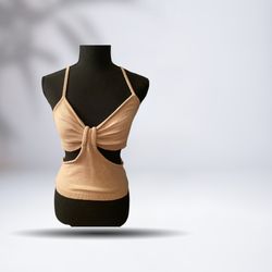 Woman’s beige Tank