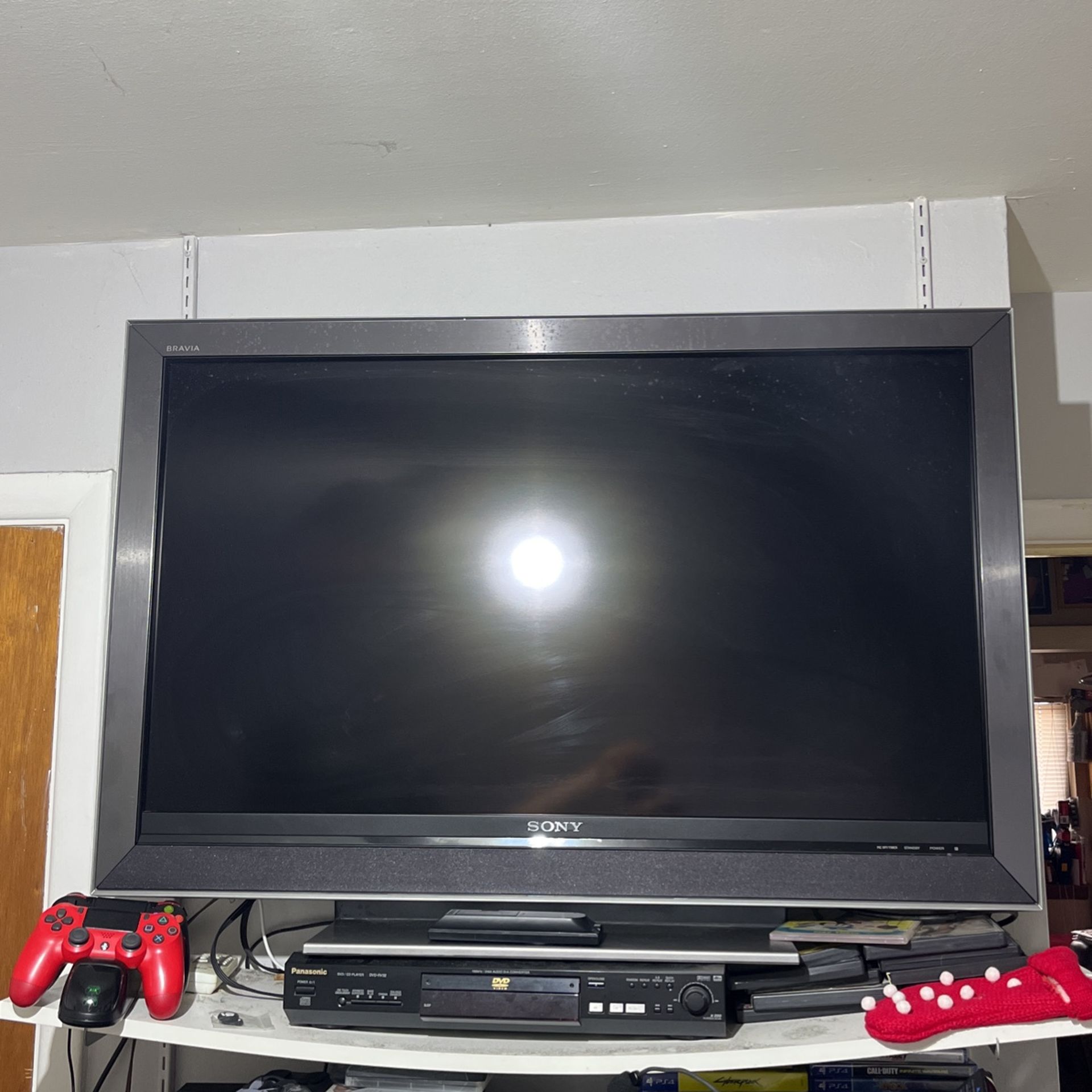 Sony 40” Flat Tv With remote
