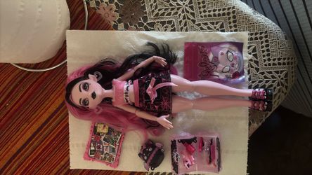 Monster high