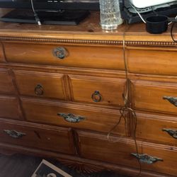 Dresser With A Big Mirror 