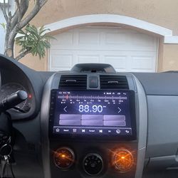 Brand New 9” Smart CarPlay Radio & Backup Camera