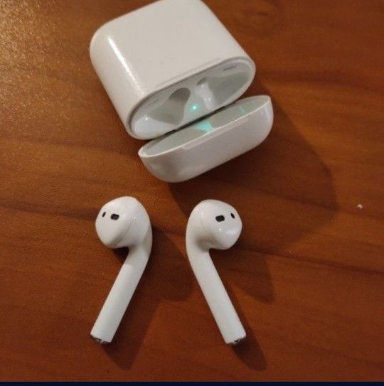Apple Airpods