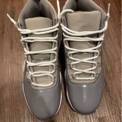 Air Jordan 11 Cool Grey (NEGOTIABLE)