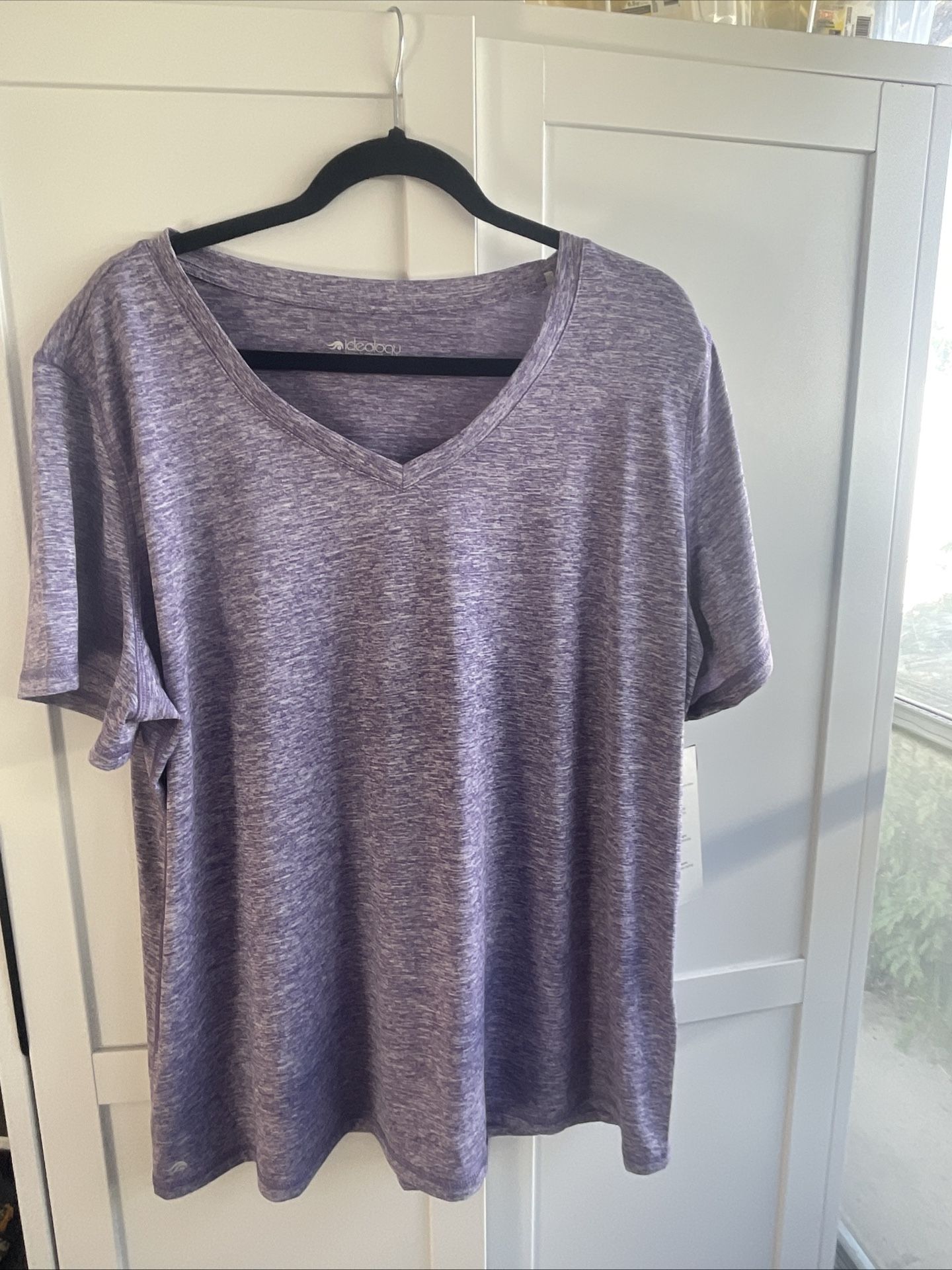 Ideology Women's Activewear Short Sleeve V-Neck Athletic T-Shirt Size 2XL