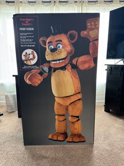 Spirit Halloween Freddy Fazbear animatronic