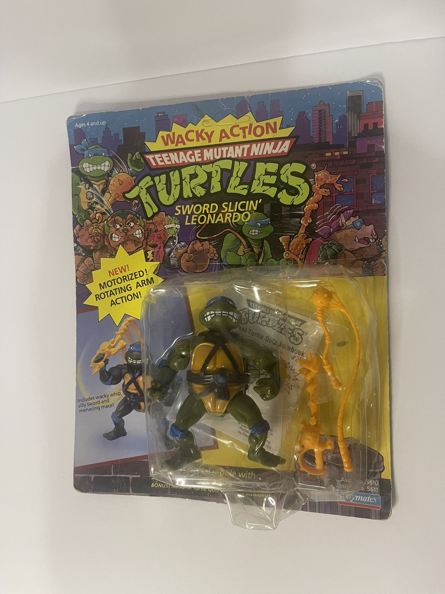 Sword Slicin' Leonardo Wacky Action TMNT 1990 Playmates Figure