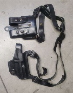 Gallon Miami Classic right hand shoulder holster system