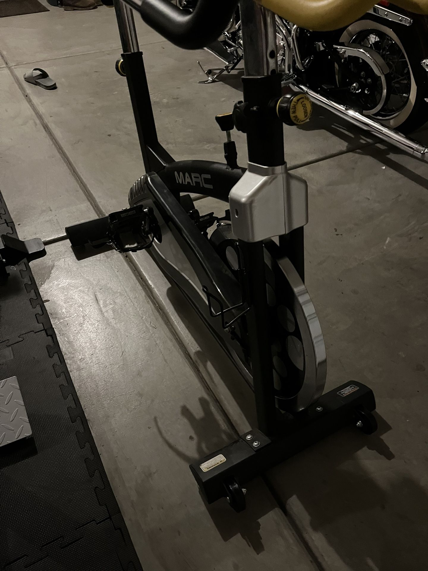 Marcy Pro Cycle Bank