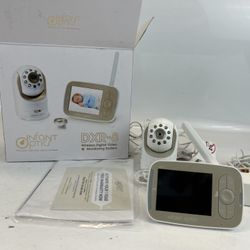 Treat & Train - Remote Treat Dispensing Dog Training System