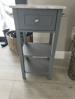 Bathroom vanity