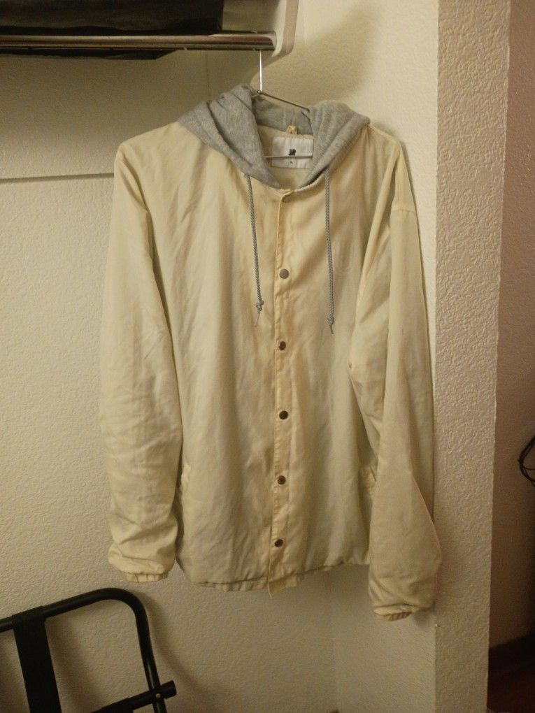 Undefeated Men's XL Windbreaker Hoodie