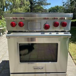 Delivery! Wolf 30” Professional Dual Fuel Sealed Burner Stainless Steel Range DF304